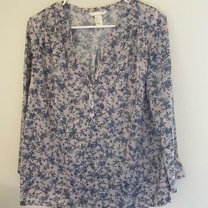H&M floral v-neck blouse